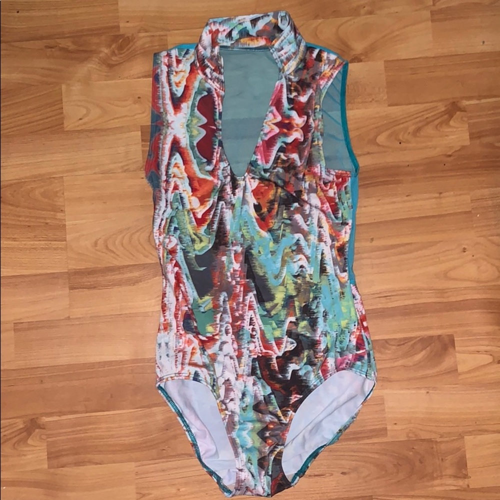 Eleve leotard - small